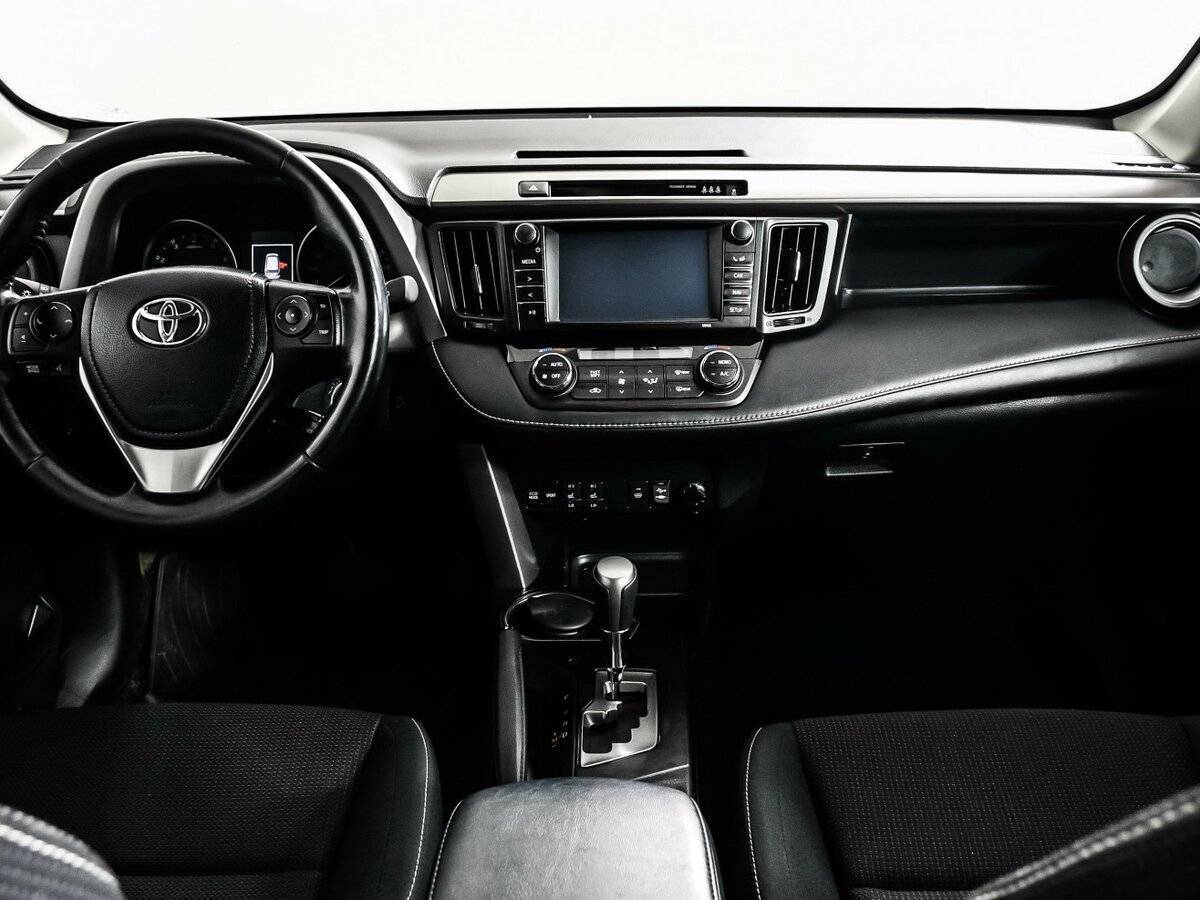 Купить Toyota RAV4, 2017, 118 617 км.. Фото: #10