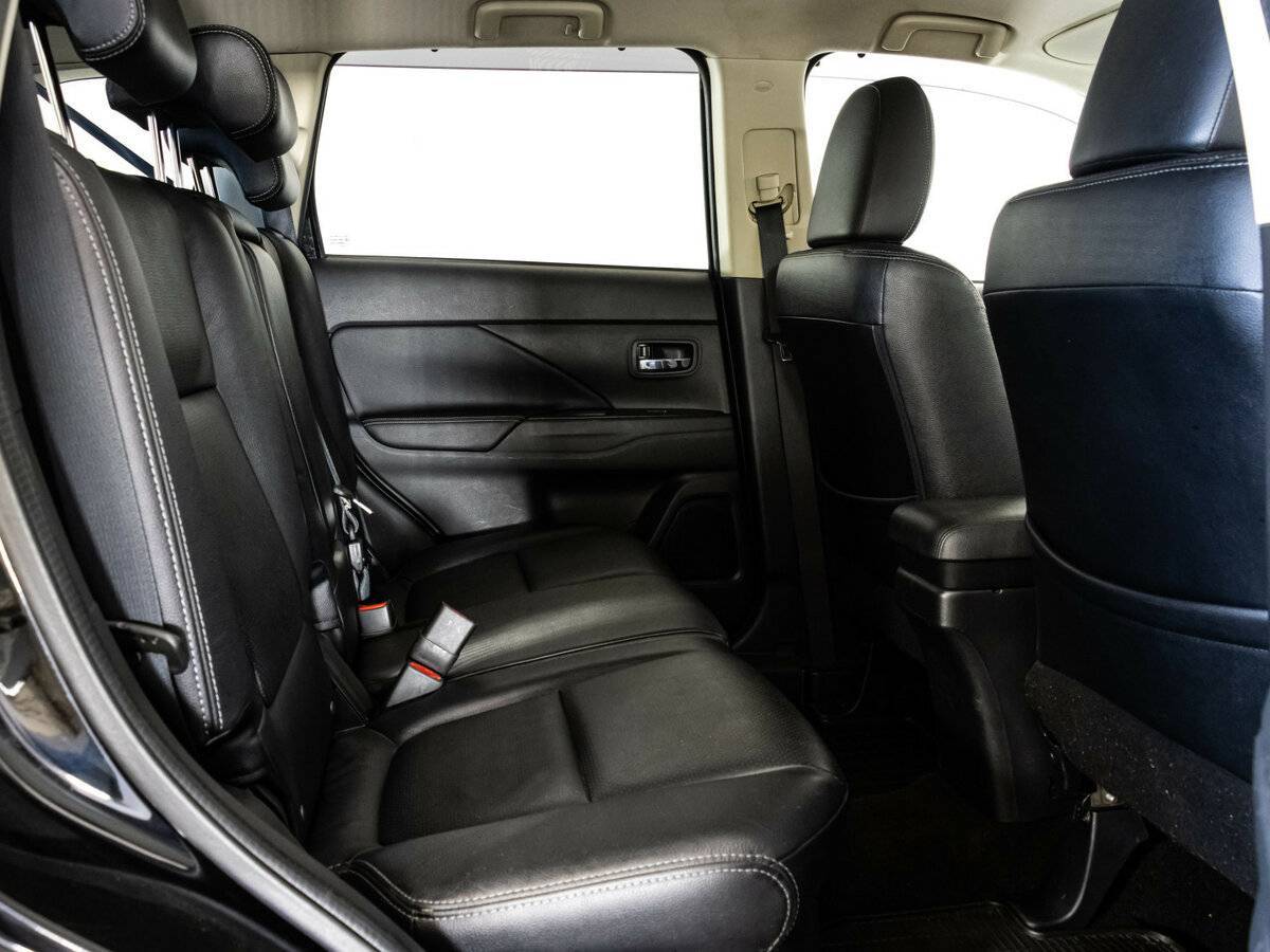 Купить Mitsubishi Outlander, 2014, 192 737 км.. Фото: #15