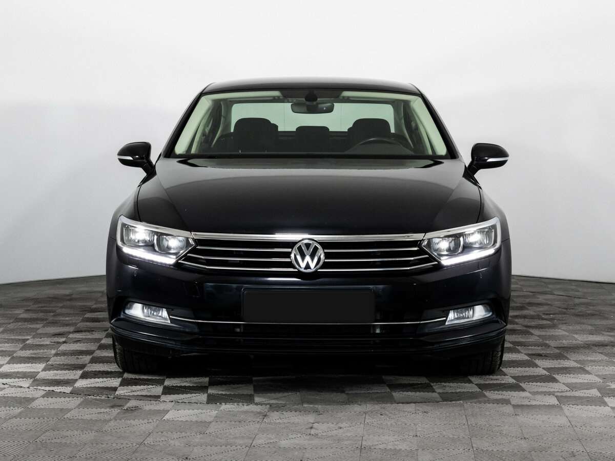 Купить Volkswagen Passat, 2018, 107 332 км.. Фото: #2