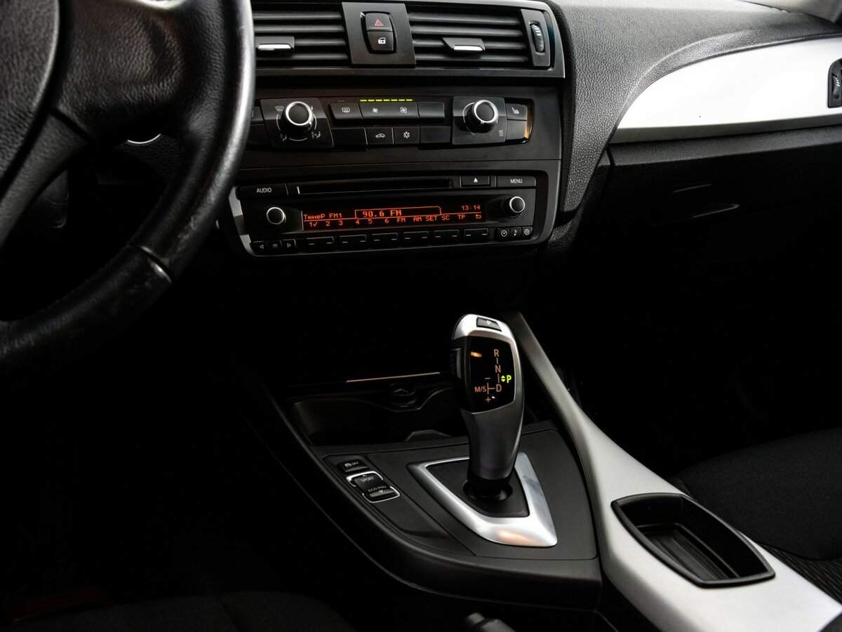 Купить BMW 1 серии, 2012, 180 497 км.. Фото: #9
