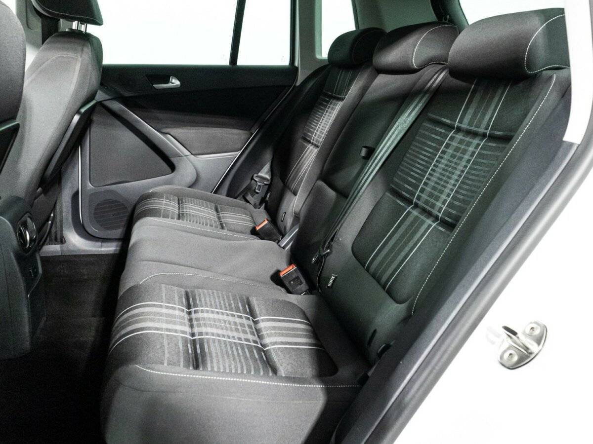 Купить Volkswagen Tiguan, 2015, 133 807 км.. Фото: #9