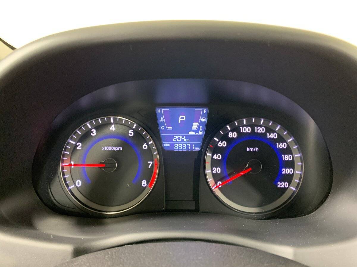 Купить Hyundai Solaris, 2012, 89 371 км.. Фото: #13