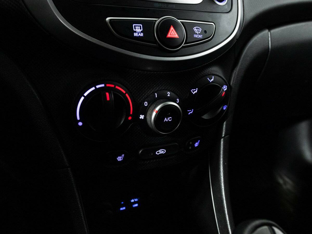 Купить Hyundai Solaris, 2016, 89 209 км.. Фото: #14