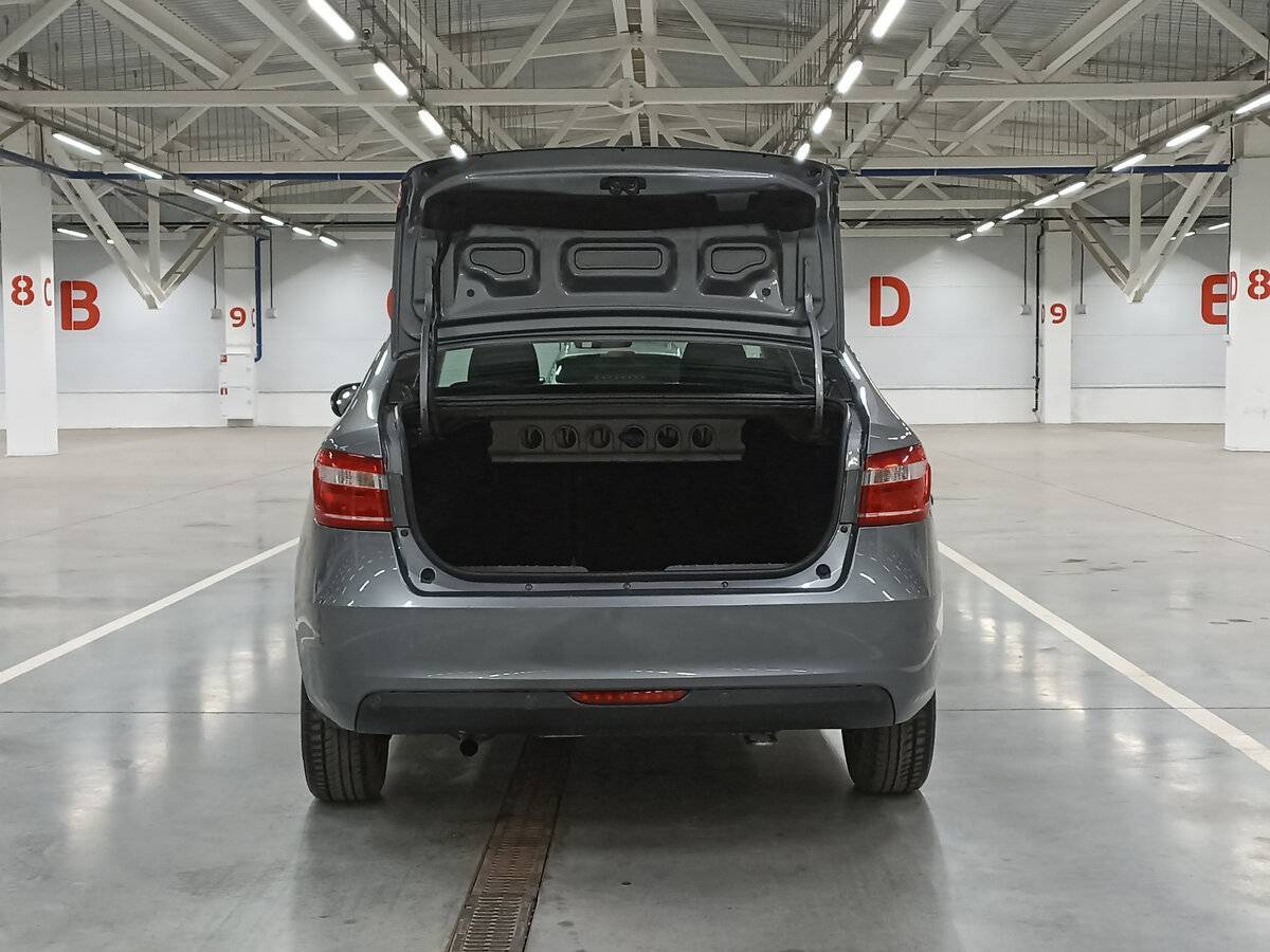 Купить Lada (ВАЗ) Vesta, 2016, 72 639 км.. Фото: #9