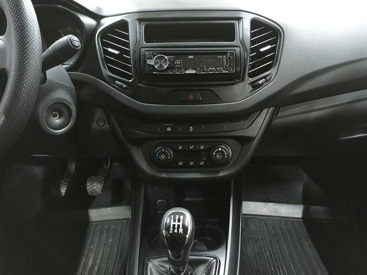 Купить Lada (ВАЗ) Vesta, 2016, 72 639 км.. Фото: #14