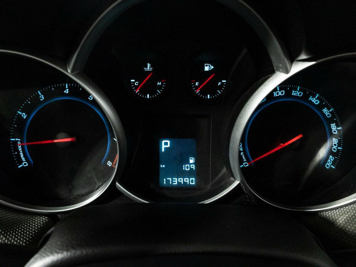 Купить Chevrolet Cruze, 2013, 173 987 км.. Фото: #11