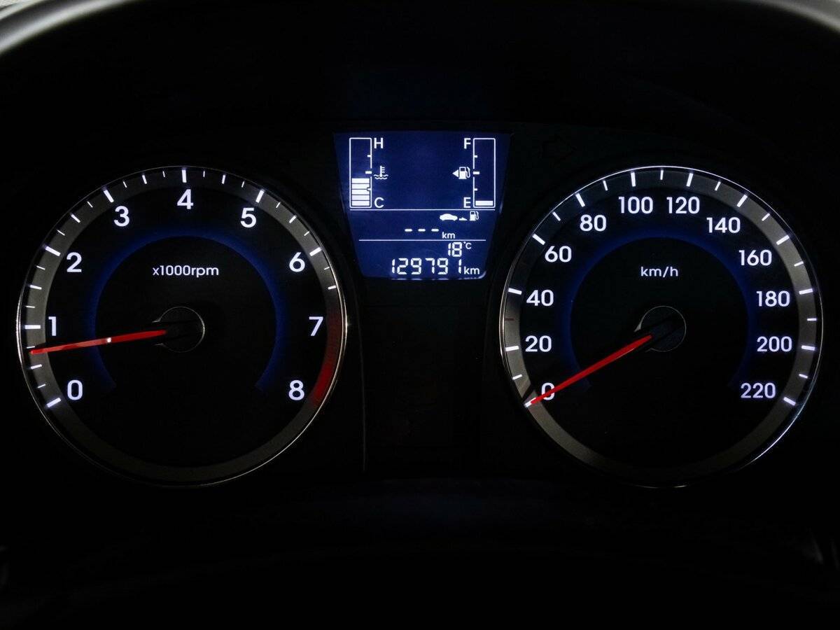 Купить Hyundai Solaris, 2015, 130 000 км.. Фото: #12