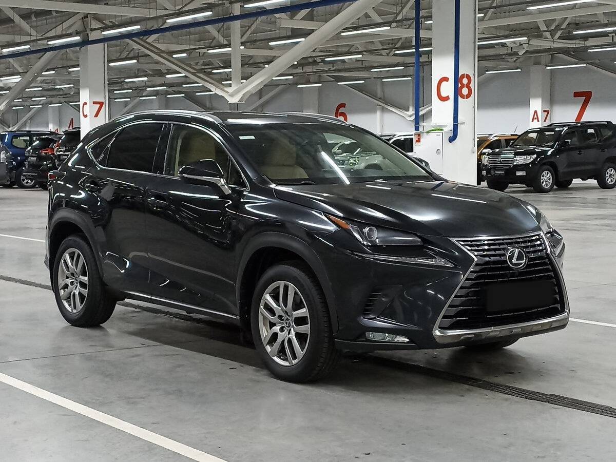 Купить Lexus NX, 2017, 92 196 км.. Фото: #2