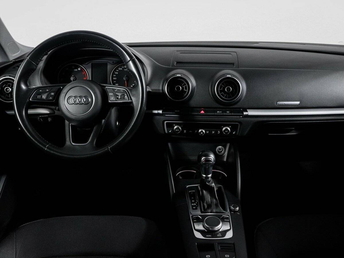 Купить Audi A3, 2018, 88 600 км.. Фото: #11