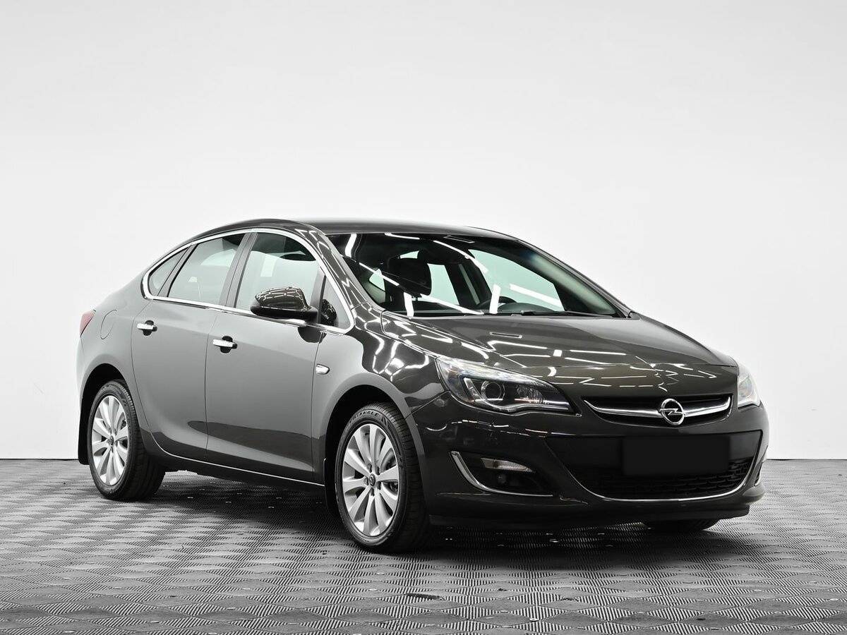 Купить Opel Astra, 2013, 164 000 км.. Фото: #1