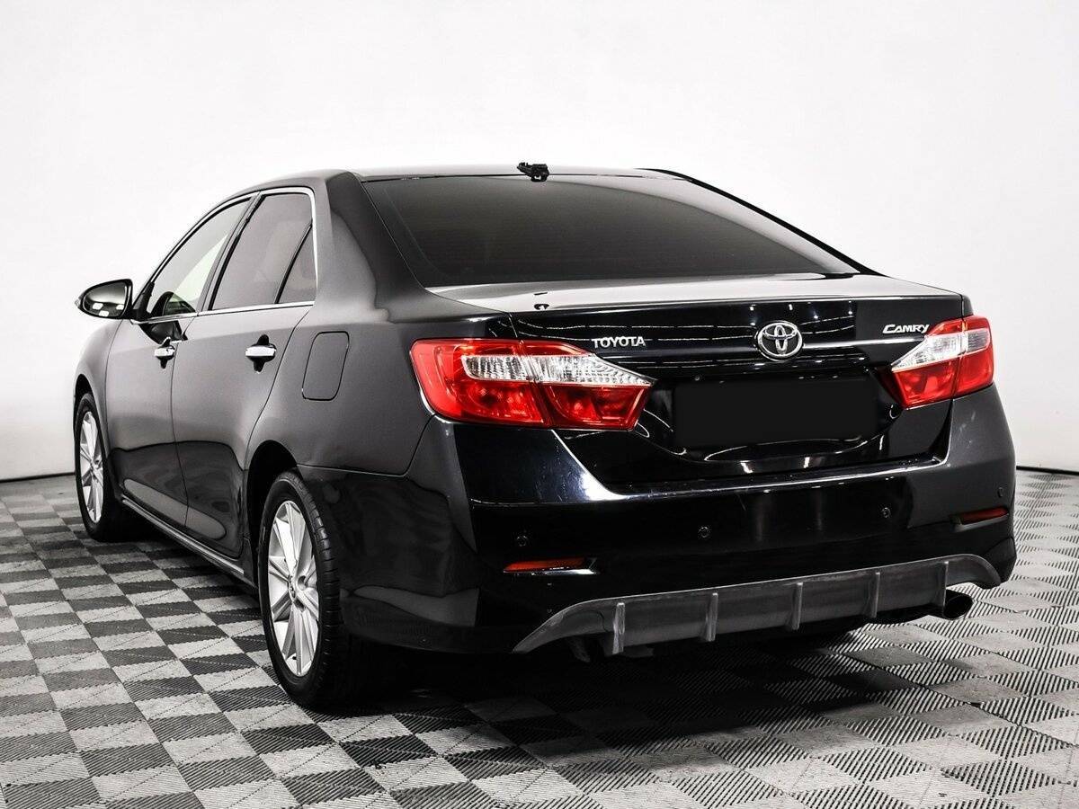 Купить Toyota Camry, 2012, 201 256 км.. Фото: #6