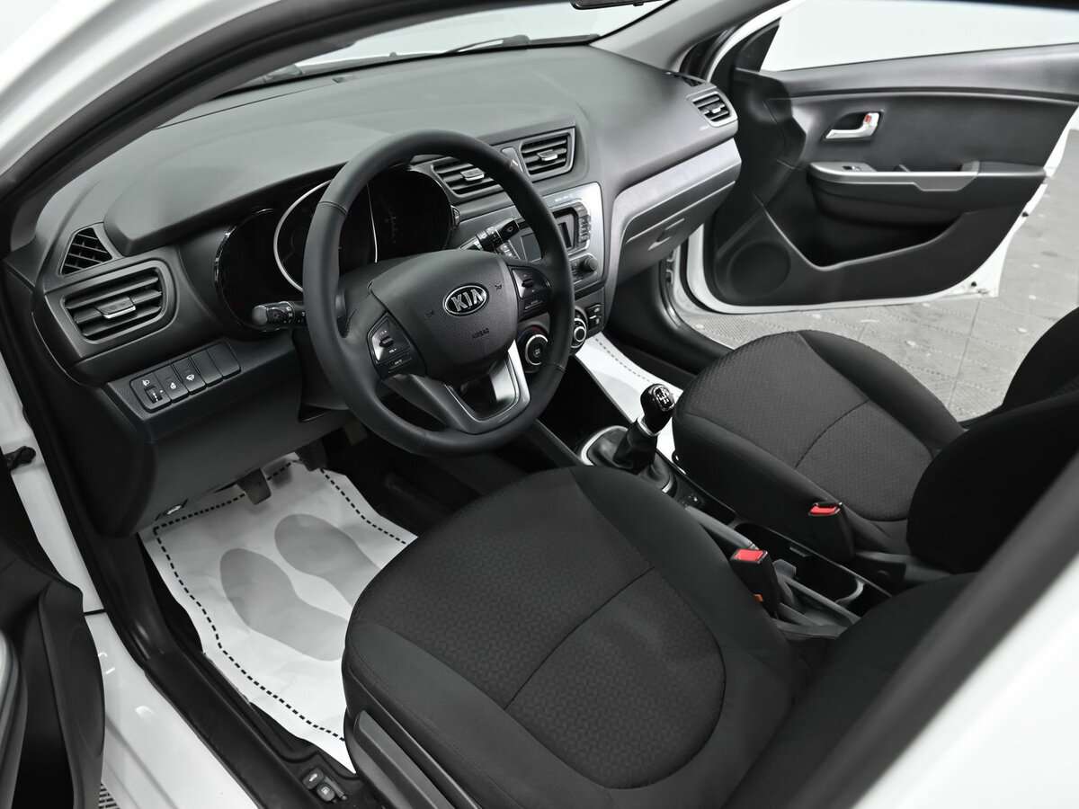 Купить Kia Rio, 2013, 111 000 км.. Фото: #7