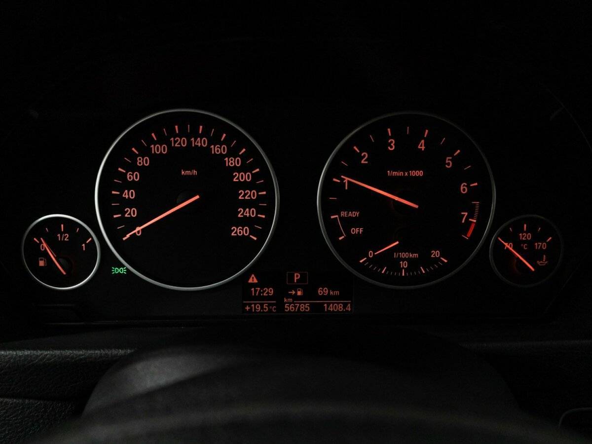 Купить BMW 3 серии, 2017, 56 783 км.. Фото: #11