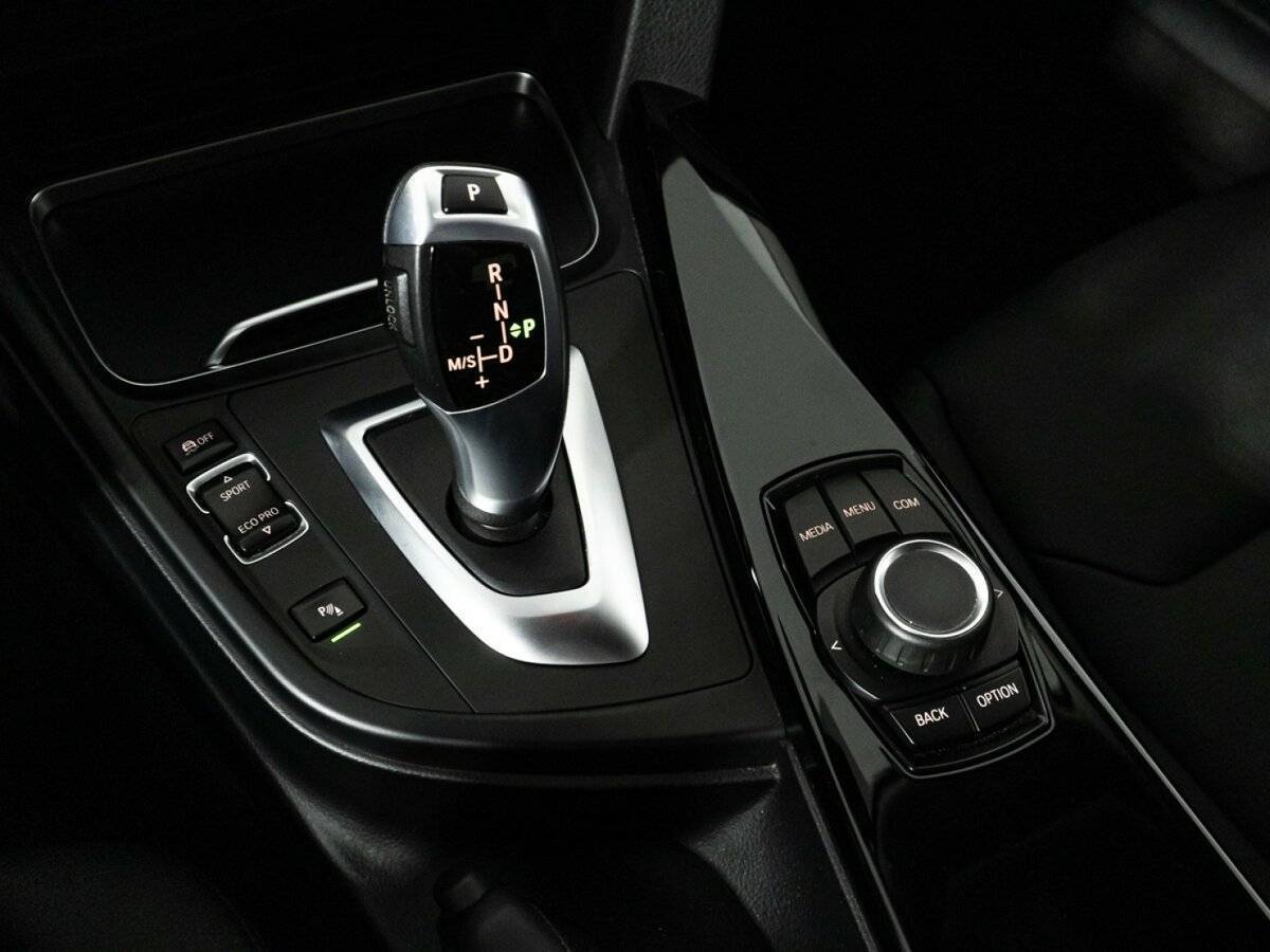 Купить BMW 3 серии, 2017, 56 783 км.. Фото: #16