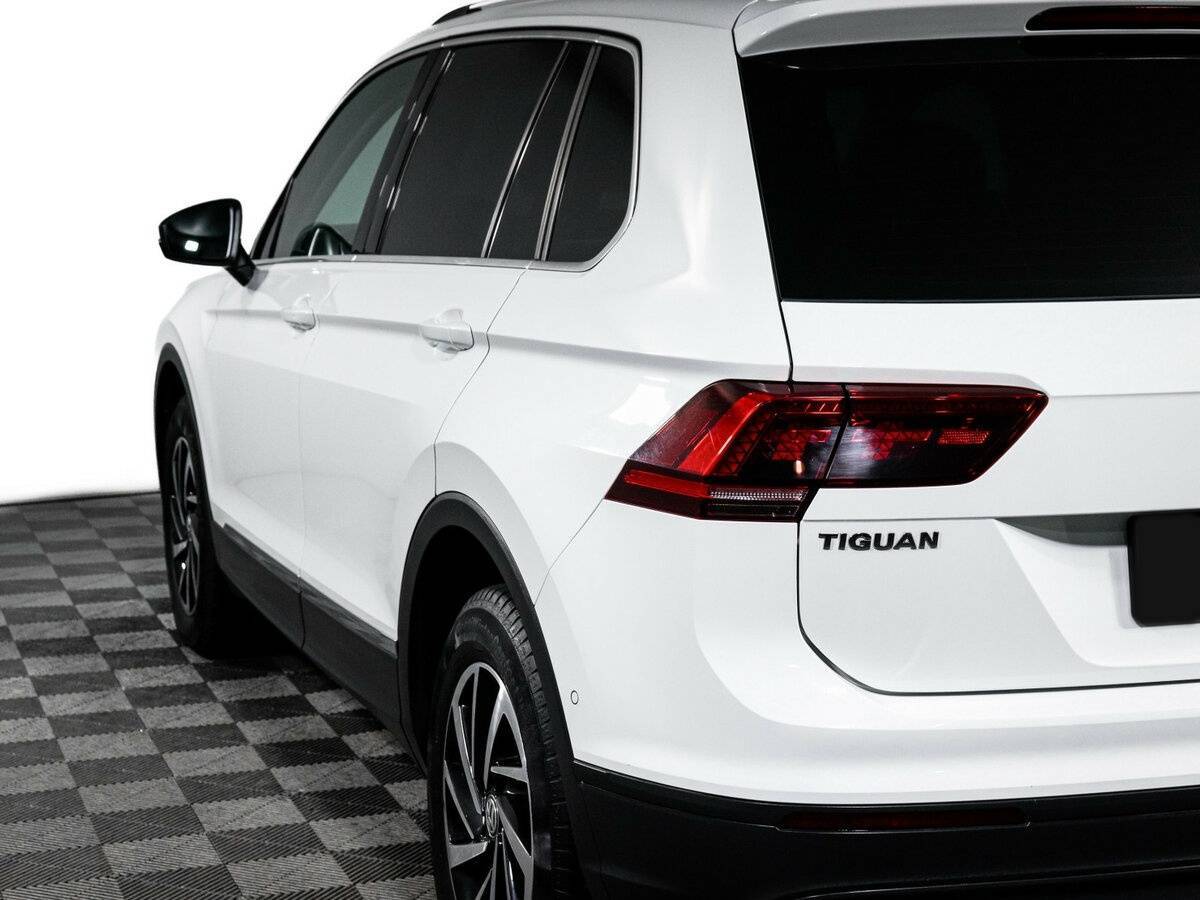 Купить Volkswagen Tiguan, 2018, 63 742 км.. Фото: #17