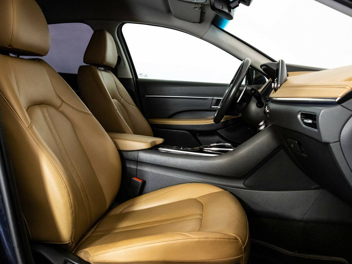 Купить Hyundai Sonata, 2020, 136 999 км.. Фото: #16