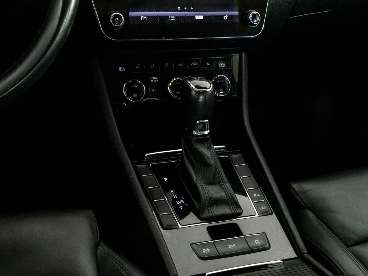 Купить Skoda Superb, 2017, 108 411 км.. Фото: #13