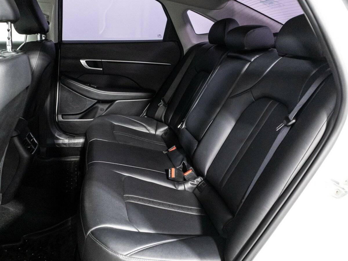 Купить Hyundai Sonata, 2021, 80 642 км.. Фото: #9