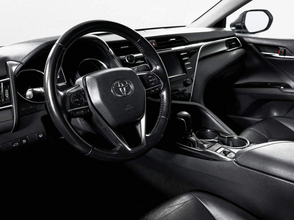 Купить Toyota Camry, 2018, 100 254 км.. Фото: #13