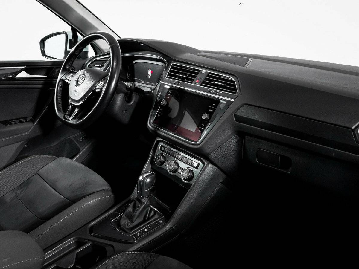 Купить Volkswagen Tiguan, 2019, 195 167 км.. Фото: #8