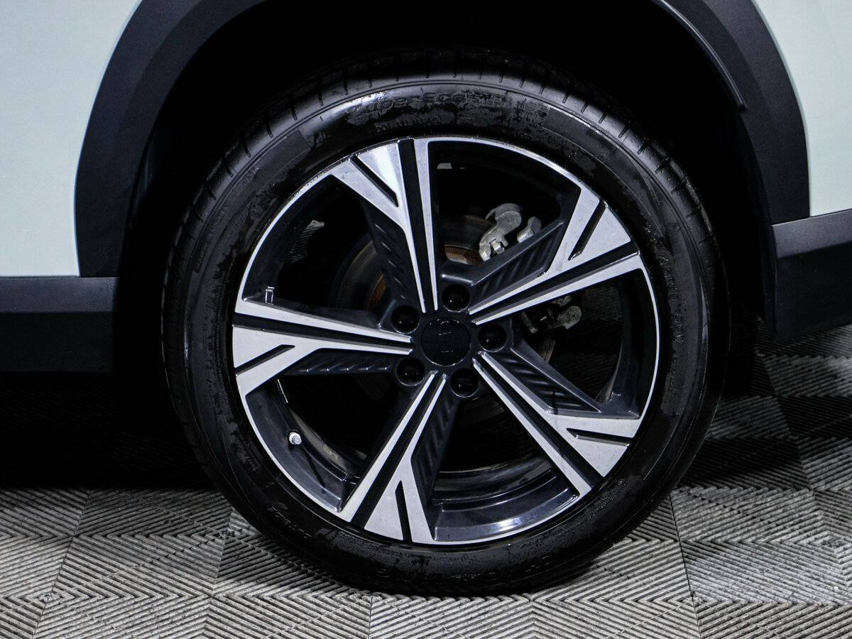 Купить Geely Atlas, 2023, 4 754 км.. Фото: #14