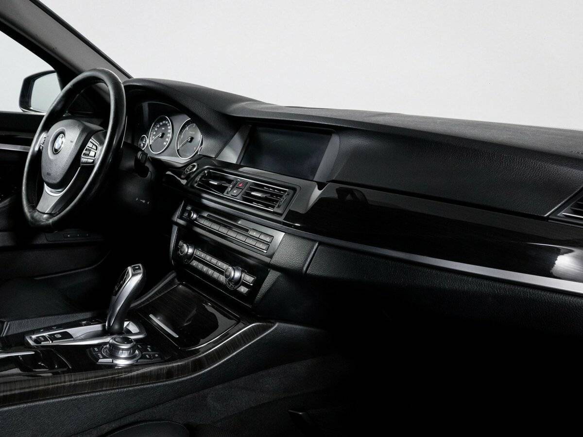 Купить BMW 5 серии, 2012, 156 419 км.. Фото: #8