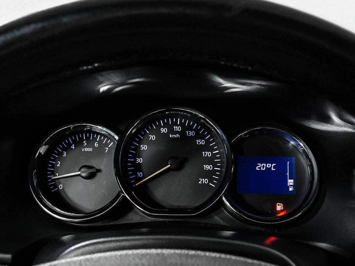 Купить Renault Logan, 2016, 127 269 км.. Фото: #9