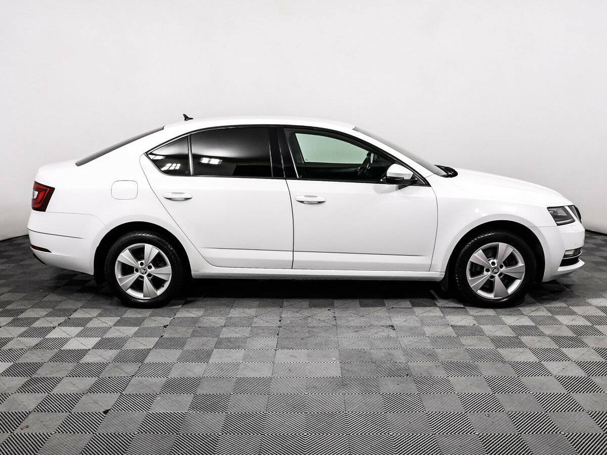 Купить Skoda Octavia, 2017, 122 578 км.. Фото: #3