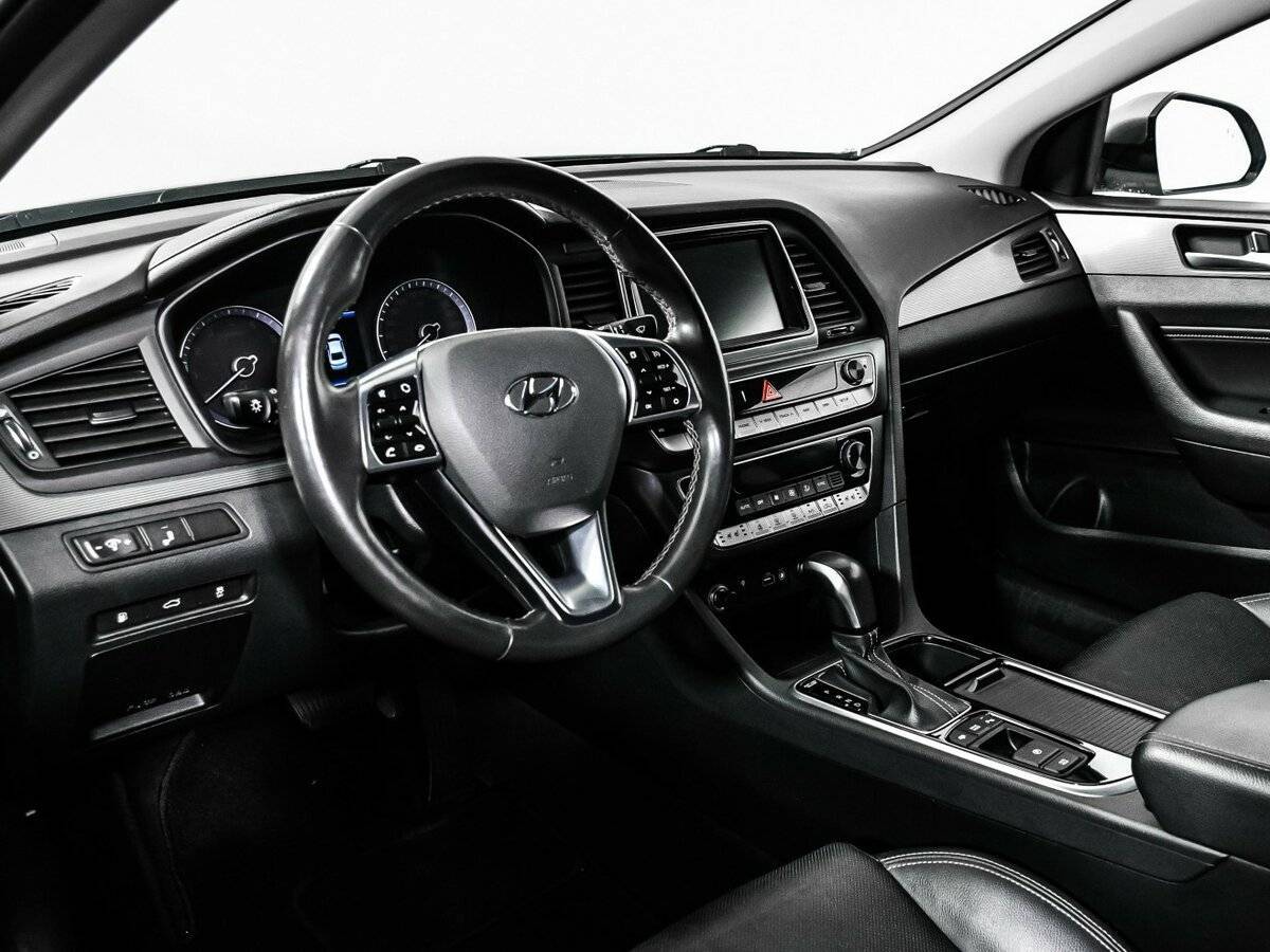 Купить Hyundai Sonata, 2017, 116 788 км.. Фото: #12