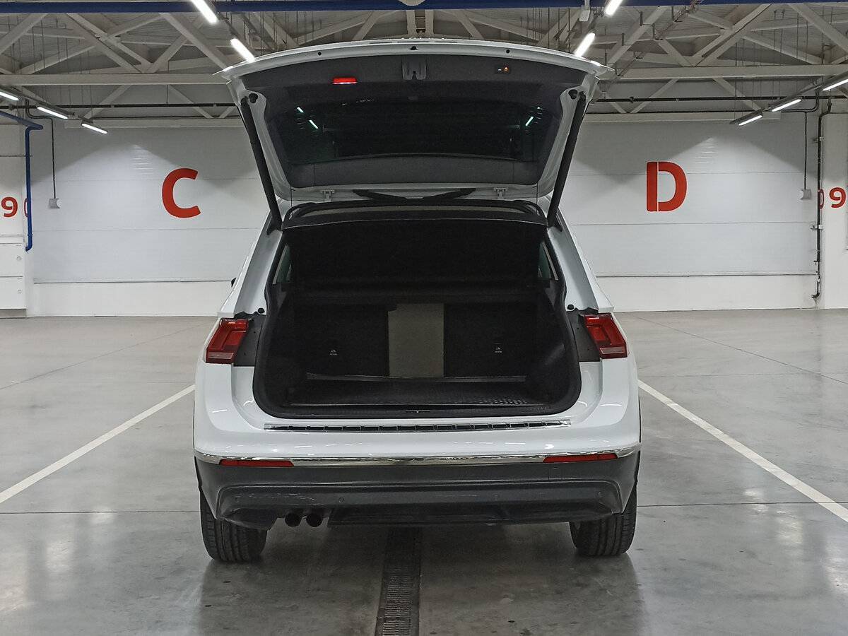 Купить Volkswagen Tiguan, 2017, 150 001 км.. Фото: #9