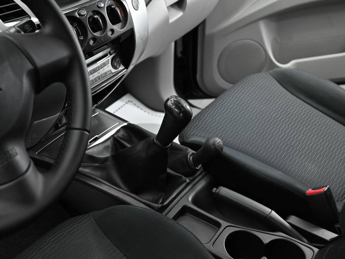 Купить Mitsubishi Pajero Sport, 2012, 192 000 км.. Фото: #9