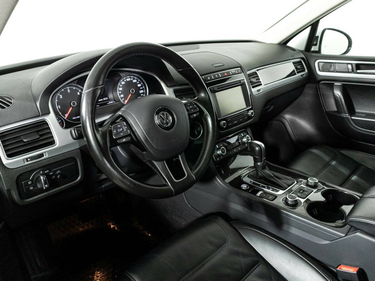 Купить Volkswagen Touareg, 2016, 188 893 км.. Фото: #10