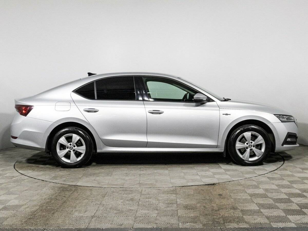 Купить Skoda Octavia, 2021, 109 284 км.. Фото: #3