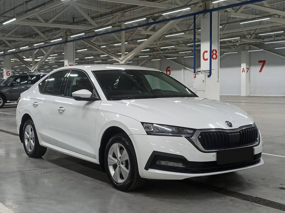 Купить Skoda Octavia, 2021, 111 178 км.. Фото: #2