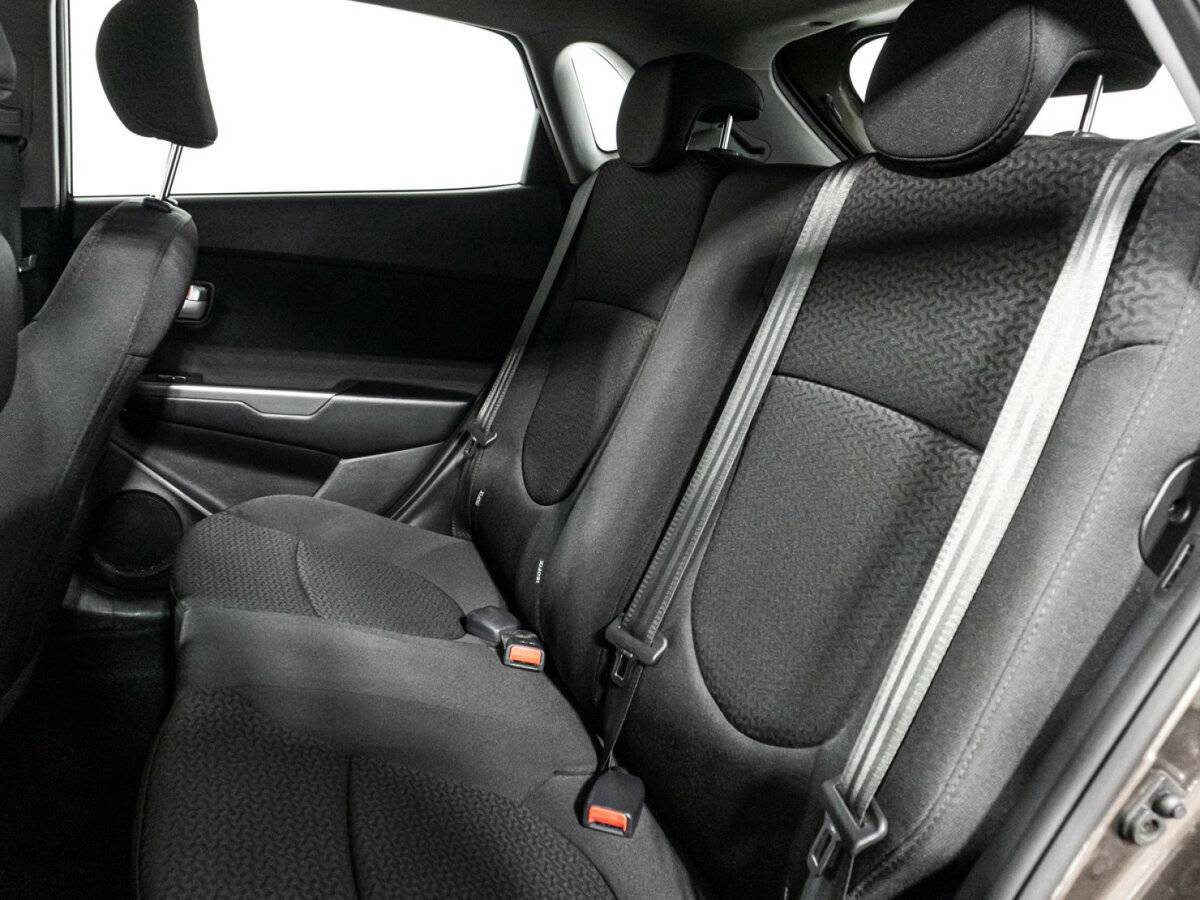 Купить Kia Rio, 2016, 66 804 км.. Фото: #9