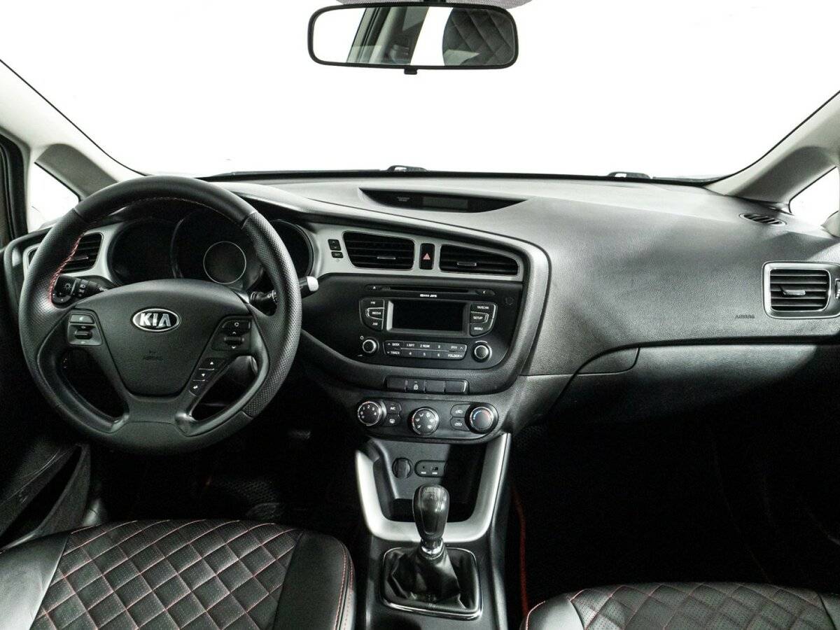 Купить Kia Ceed, 2013, 217 370 км.. Фото: #12