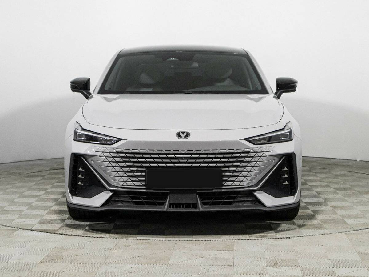 Купить Changan UNI-V, 2023, 30 000 км.. Фото: #1