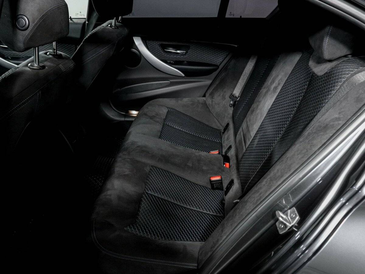 Купить BMW 3 серии, 2017, 115 856 км.. Фото: #9