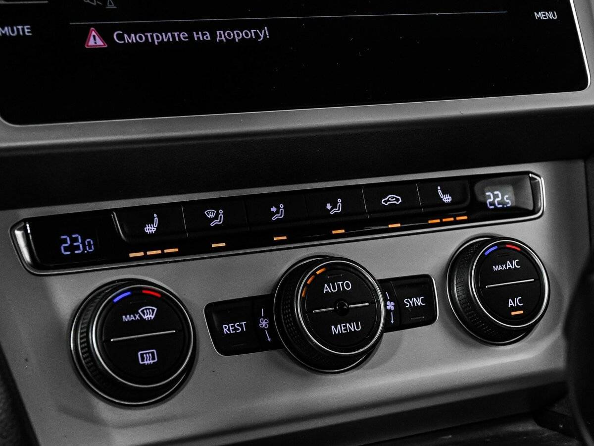 Купить Volkswagen Passat, 2018, 99 000 км.. Фото: #16