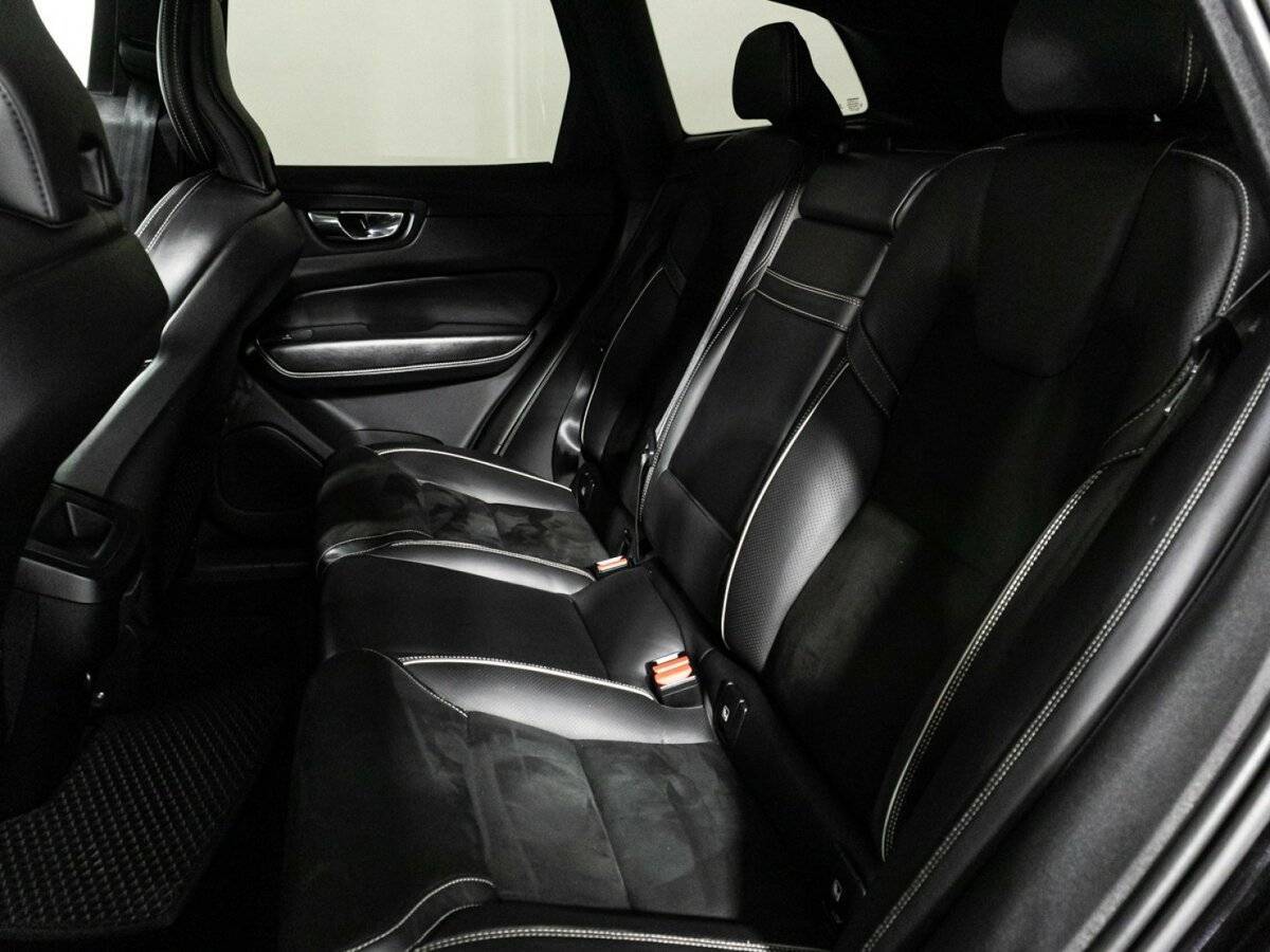 Купить Volvo XC60, 2018, 112 295 км.. Фото: #9