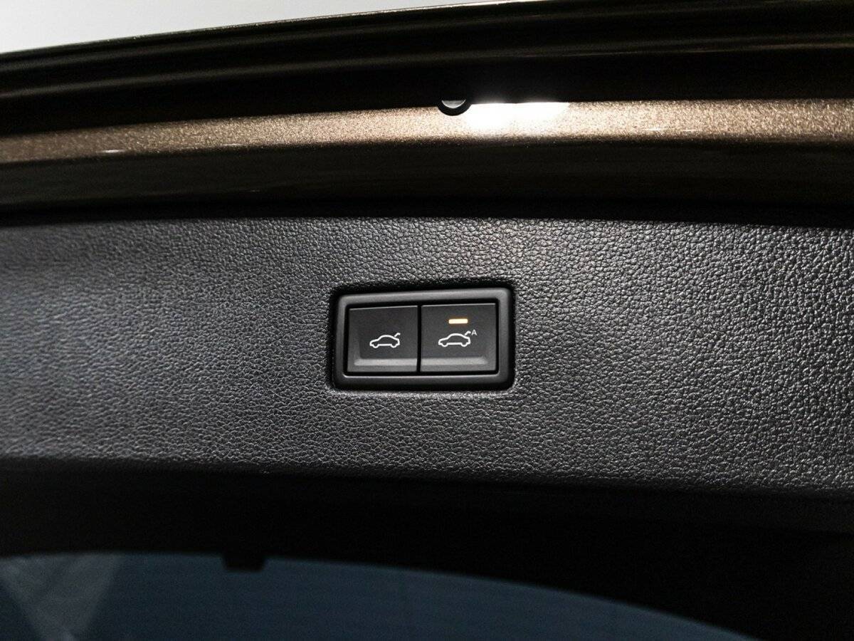 Купить Volkswagen Tiguan, 2019, 69 371 км.. Фото: #15