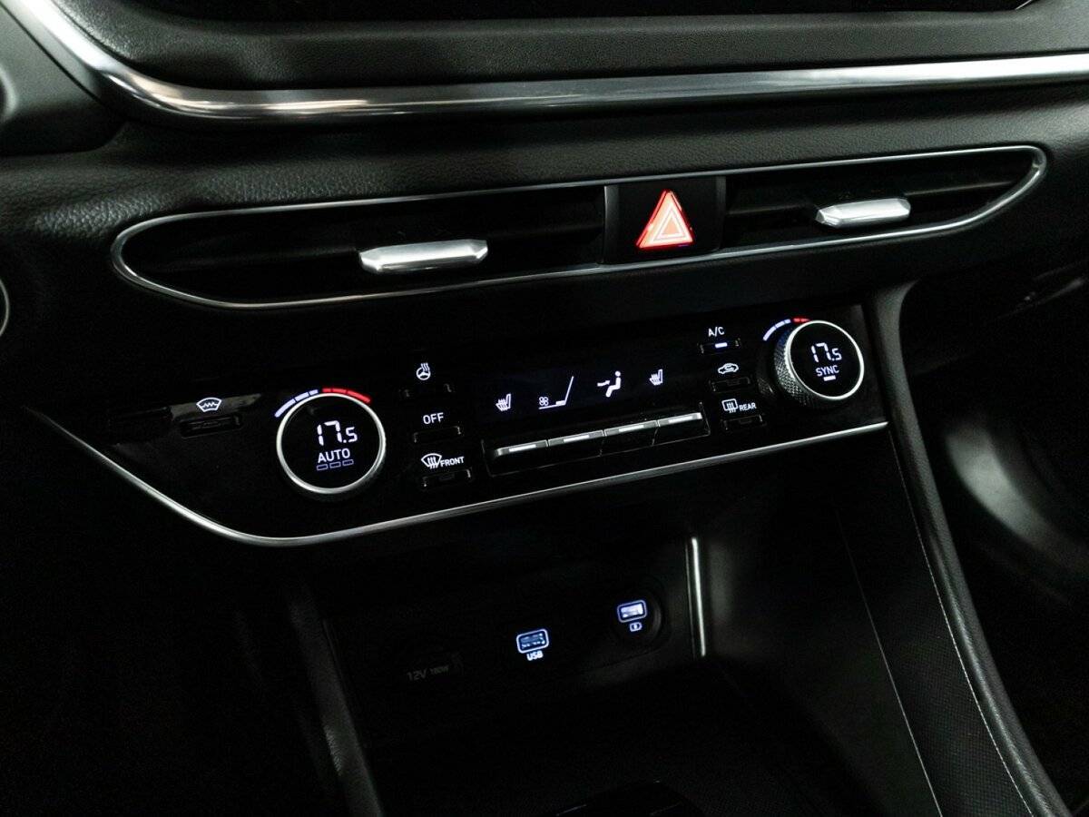 Купить Hyundai Sonata, 2020, 53 330 км.. Фото: #16