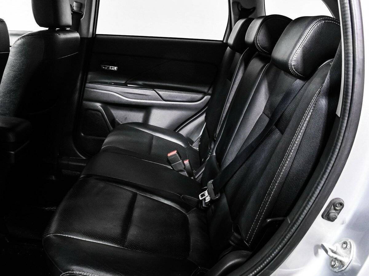 Купить Mitsubishi Outlander, 2015, 181 497 км.. Фото: #12