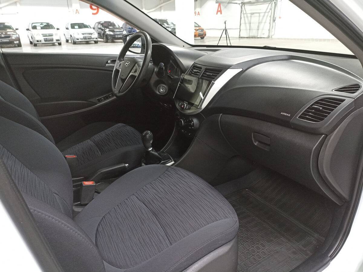 Купить Hyundai Solaris, 2015, 157 533 км.. Фото: #10