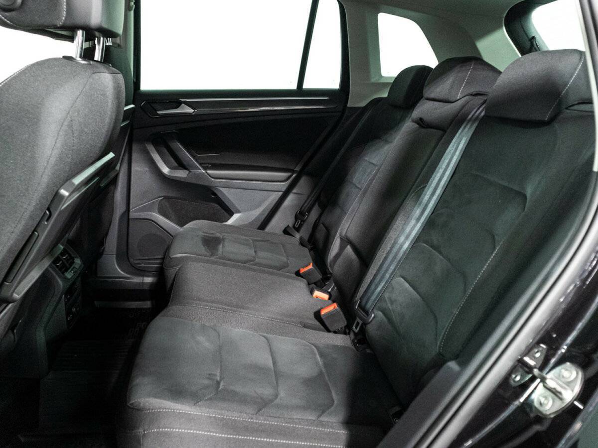 Купить Volkswagen Tiguan, 2018, 91 568 км.. Фото: #9