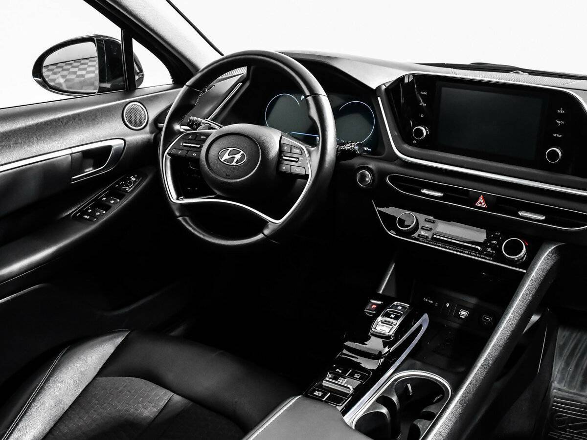 Купить Hyundai Sonata, 2019, 122 145 км.. Фото: #8