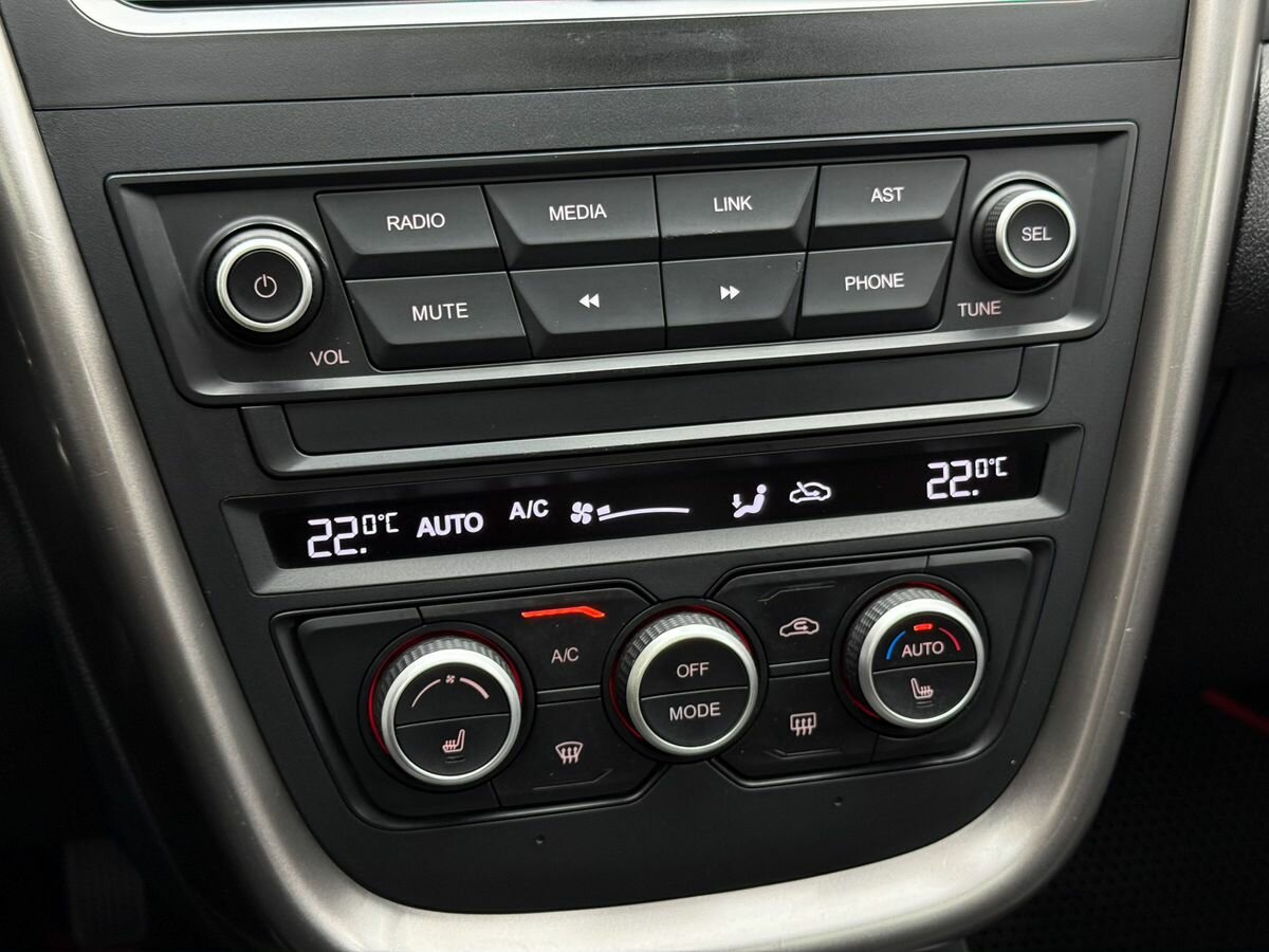 Купить FAW Besturn X80, 2018, 83 365 км.. Фото: #13