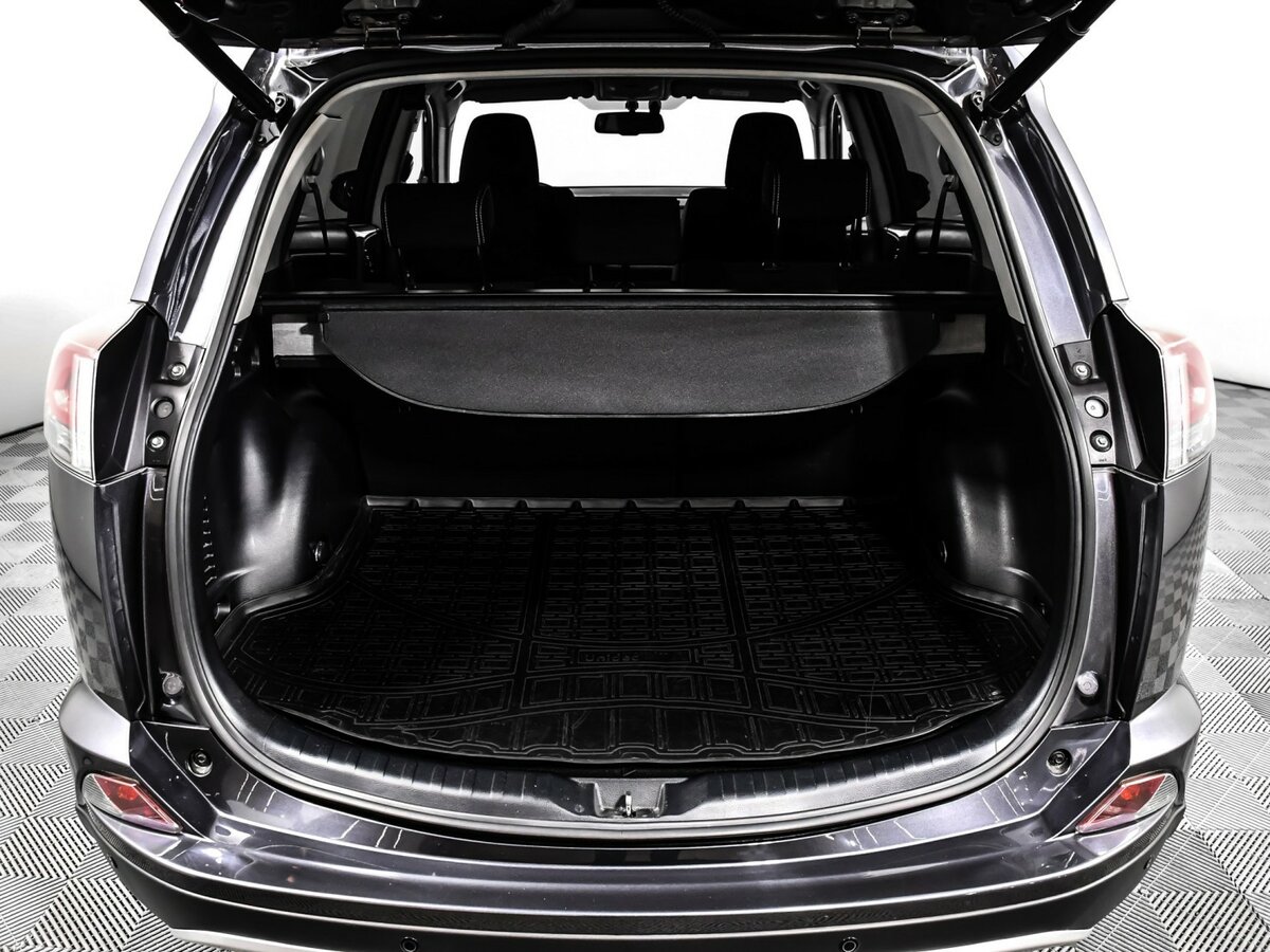 Купить Toyota RAV4, 2016, 93 450 км.. Фото: #10