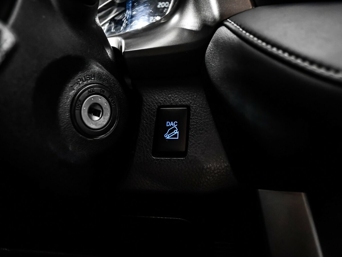 Купить Toyota RAV4, 2016, 93 450 км.. Фото: #13