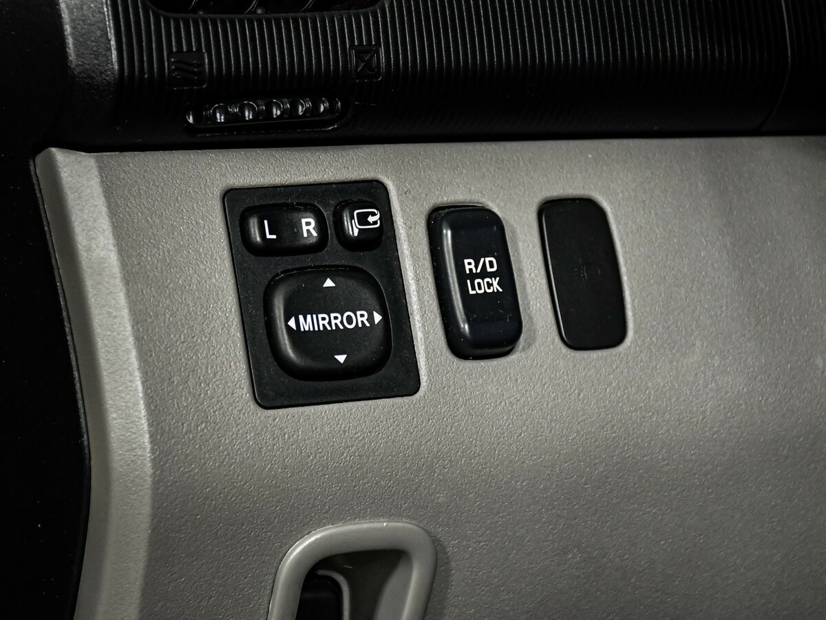 Купить Mitsubishi Pajero Sport, 2013, 292 653 км.. Фото: #12